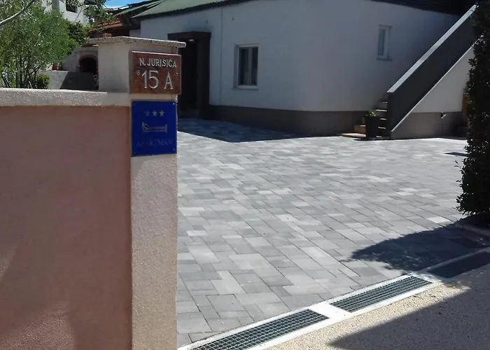 아파트 Noah 자다르